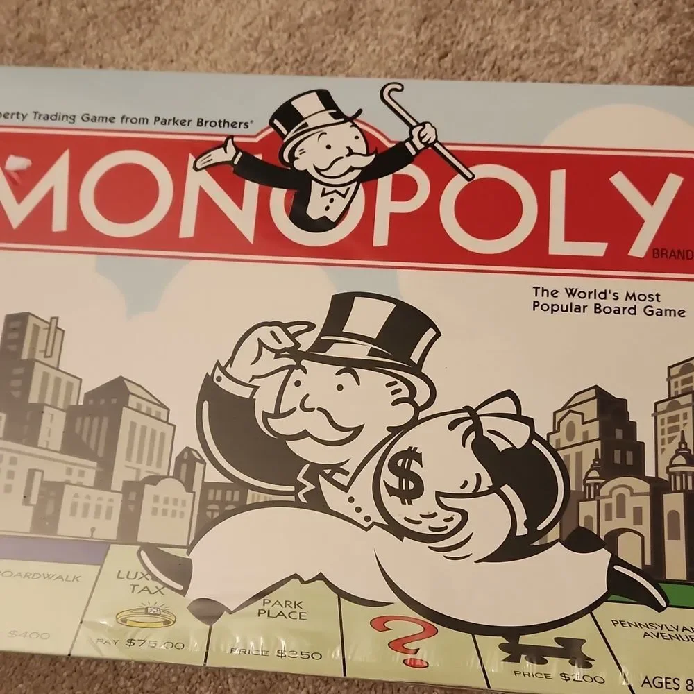 Monopoly 2004 Edition Board Game NIB with Flaw